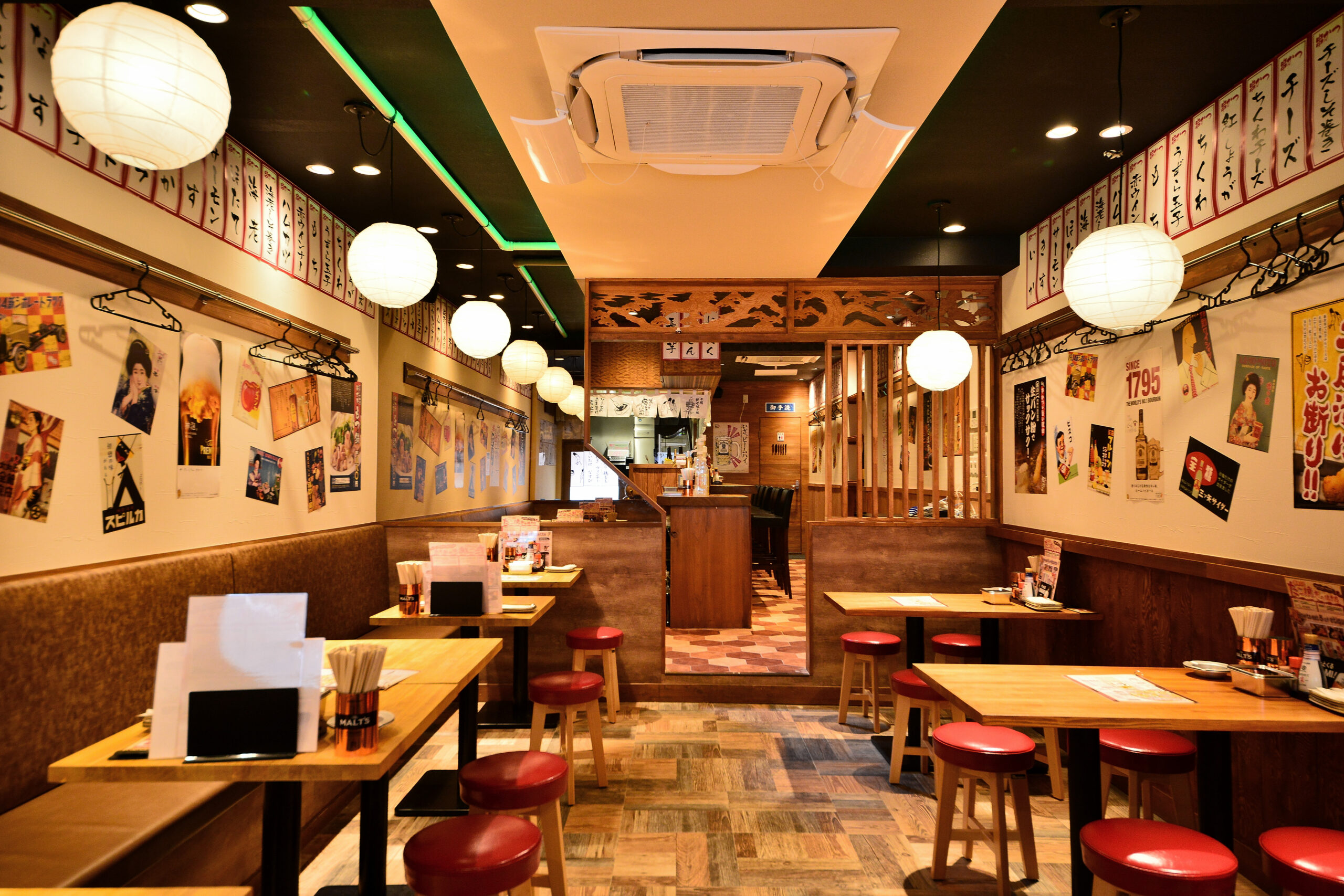 串かつじゃんじゃん 香港 尖沙咀店